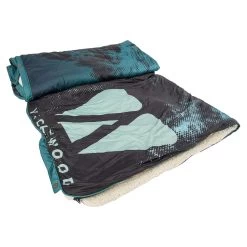 VICKYWOOD X VOITED CLOUDY TOUCH KISSENDECKE - Decke -Outdoor-Campingausrüstung 5638036750 d vickywood x voited cloudy touch kissendecke vickywood 24