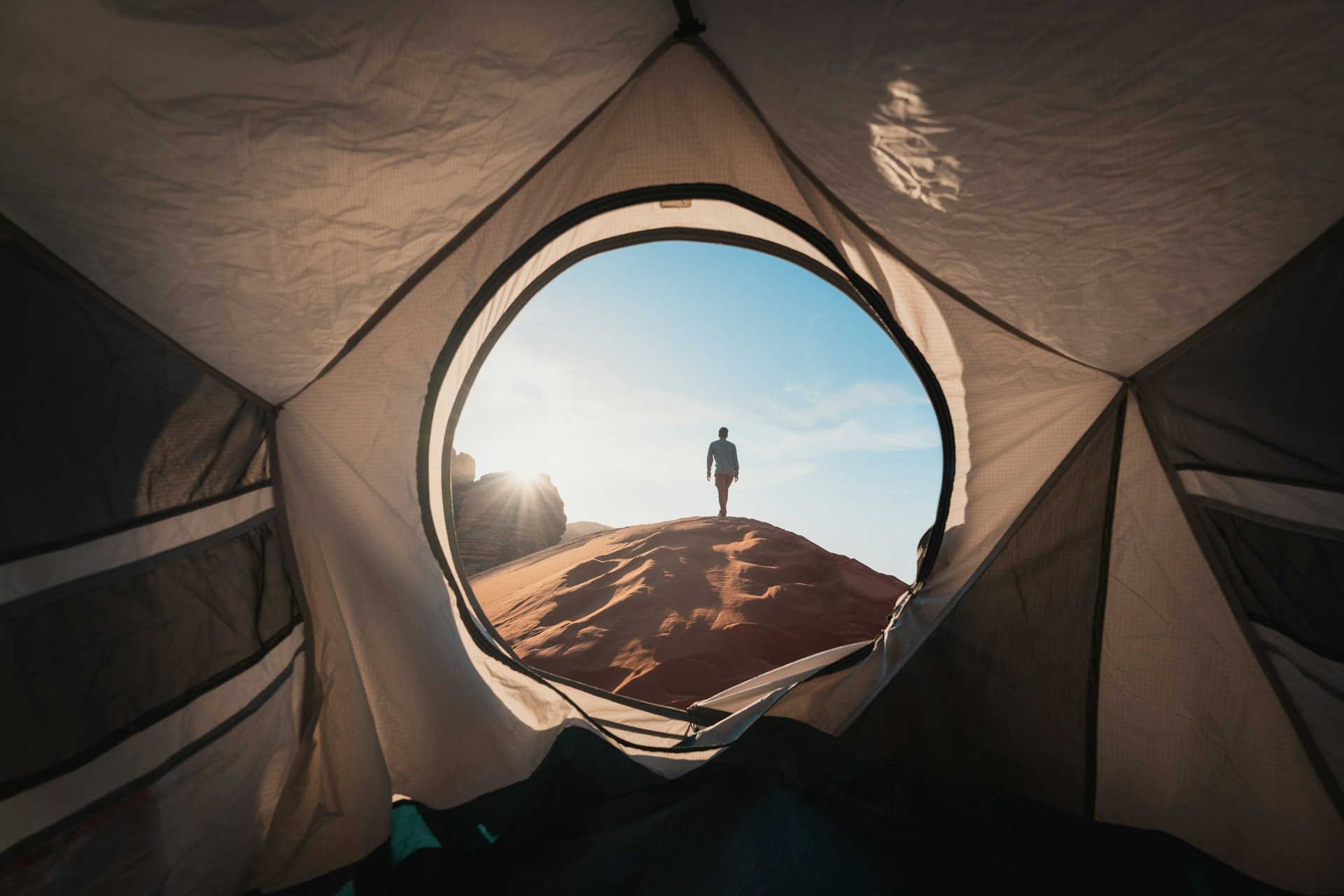 Outdoor-Campingausrüstung -Outdoor-Campingausrüstung neom EbIvcXzgU4s unsplash